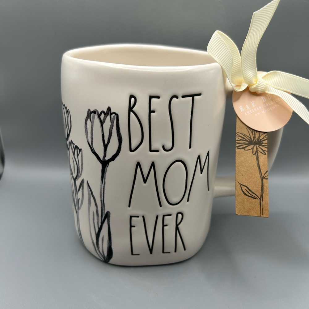 Rae Dunn BEST MOM EVER Mug With Black Sketch Tulips Mother’s Day Floral NEW